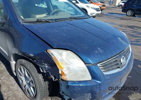 2010 Nissan Sentra 2.0S from USA, damaged, VIN 3N1AB6AP7AL656135